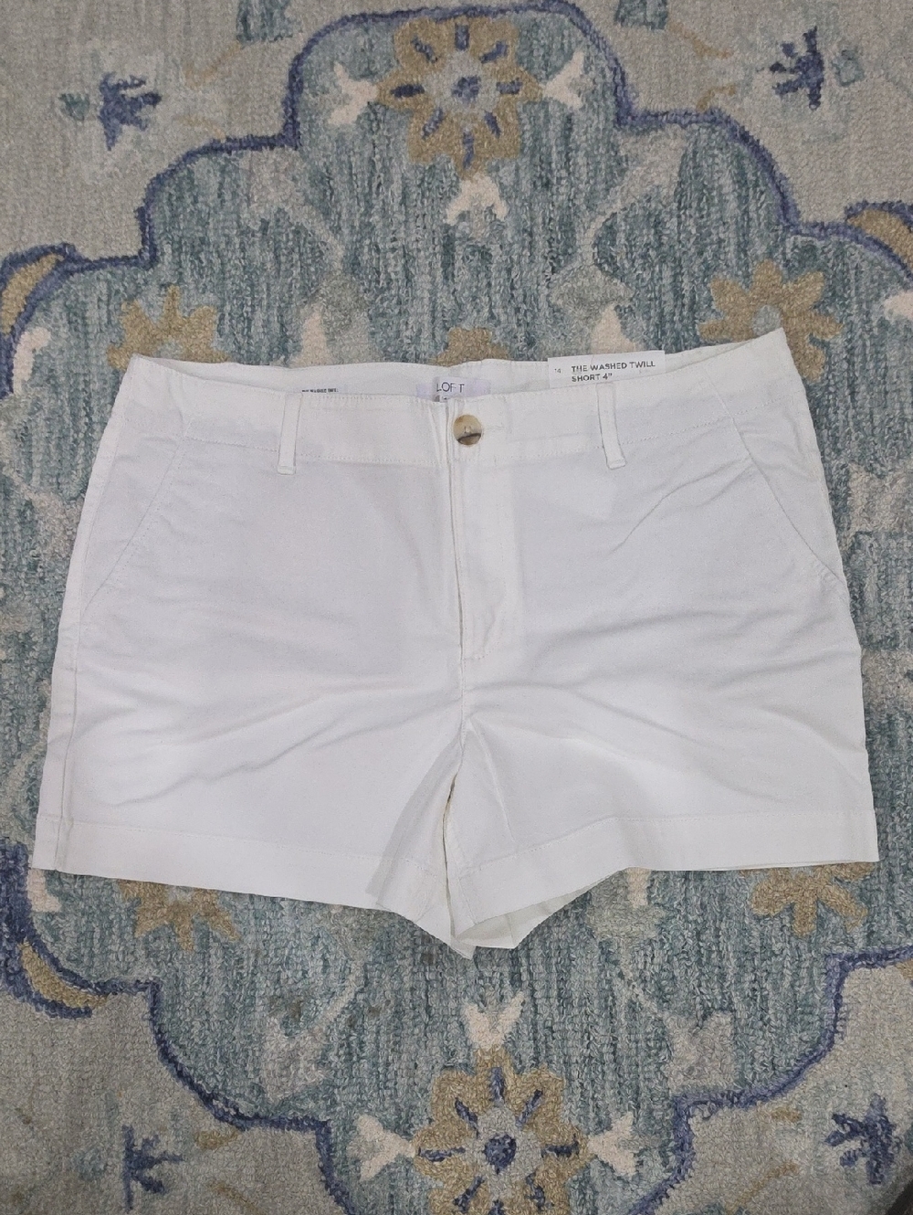 NWT LOFT White Washed Twill Shorts size 14